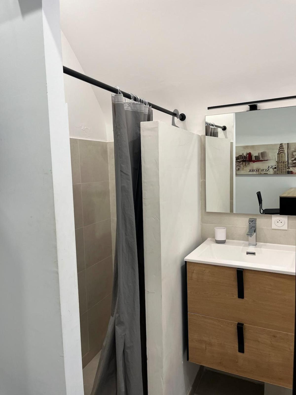 Agreable A 5min Du Tram Apartment *